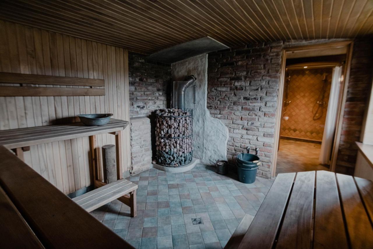 Piena Muiza - Berghof Hotel & Spa Sieksate エクステリア 写真