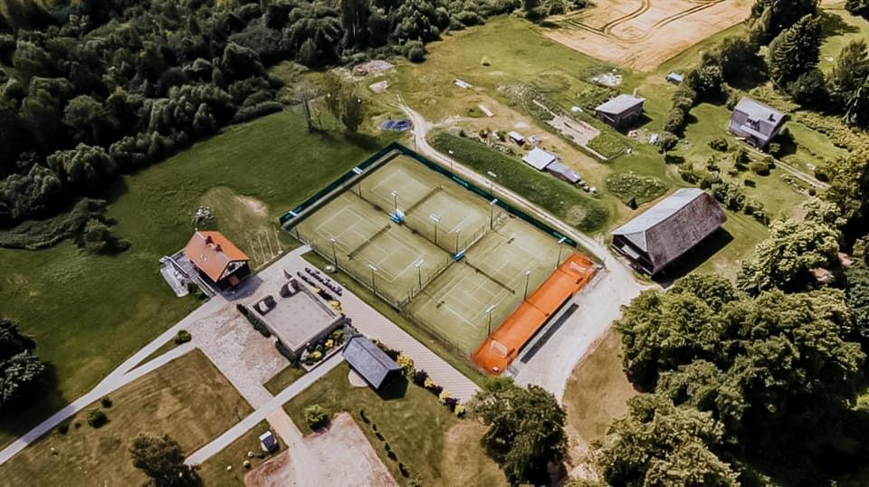 Piena Muiza - Berghof Hotel & Spa Sieksate エクステリア 写真
